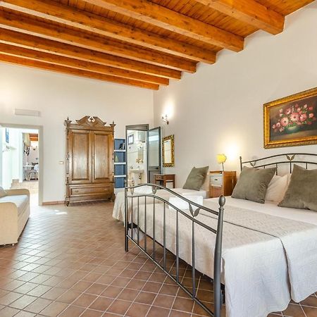 Nonna Germina Locazione Turistica Villa Roccalumera Bagian luar foto